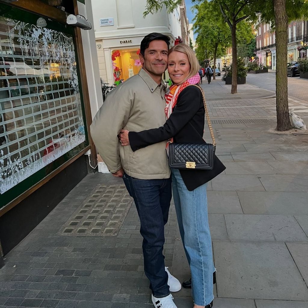 Kelly Rypa und Mark Consuelos, Ehepaar