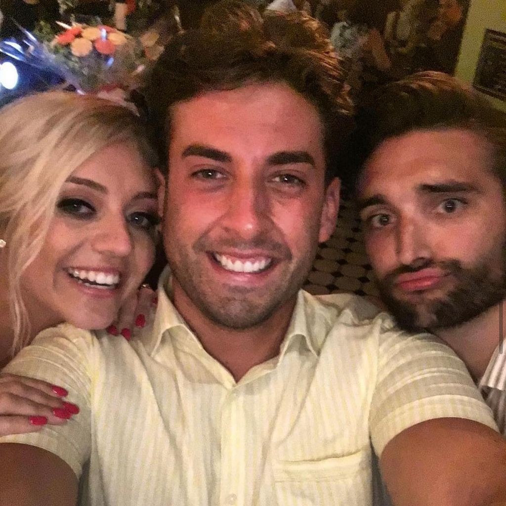 Schauspielerin Kelsey Parker, TV-Persönlichkeit James Argent und Sänger Tom Parker