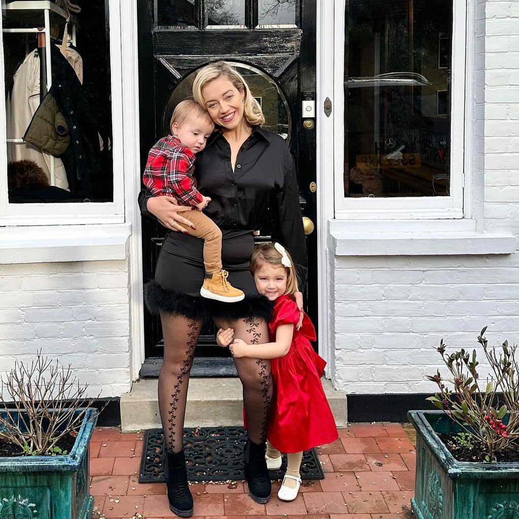 Kelsey Parker mit ihren Kindern