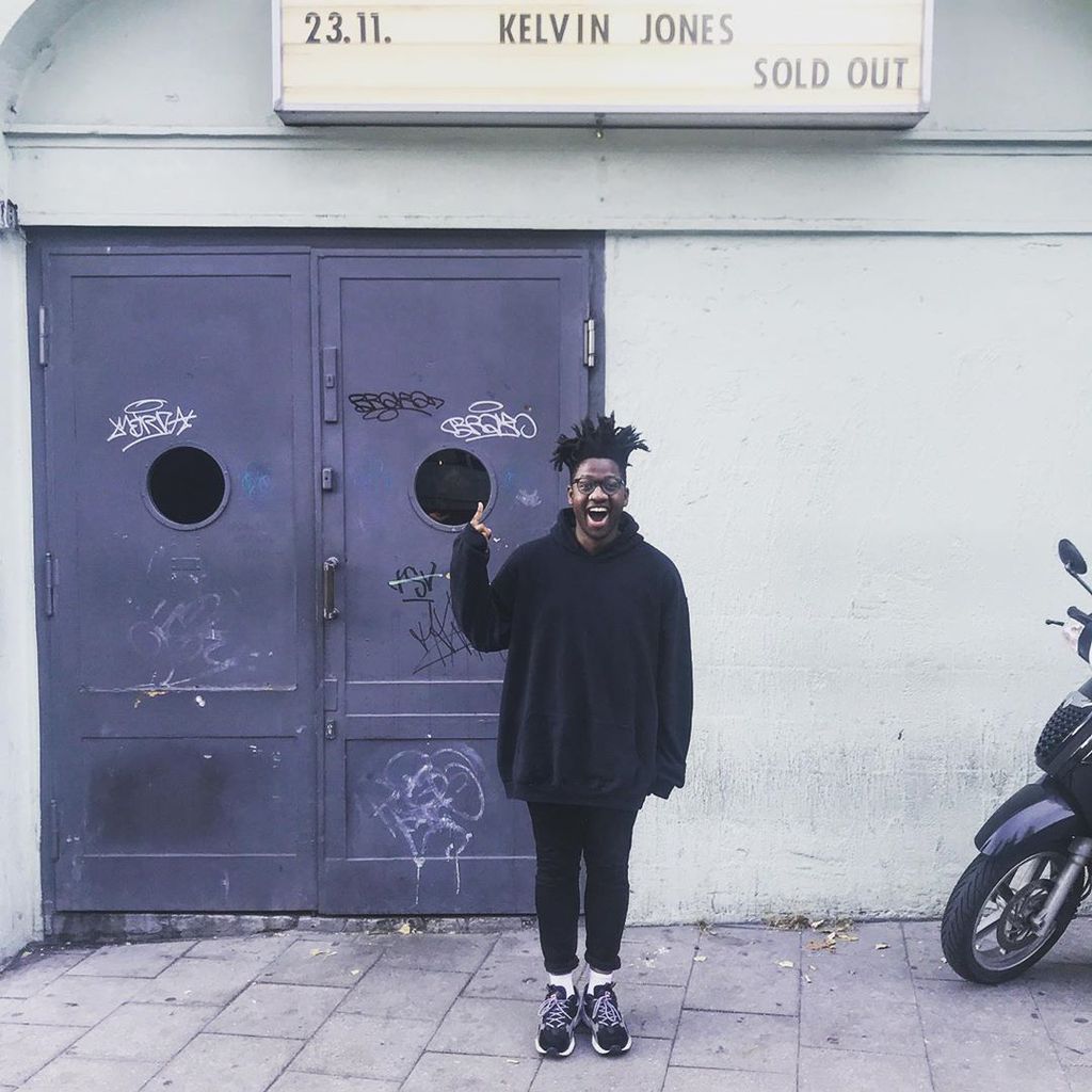 Kelvin Jones, Musiker