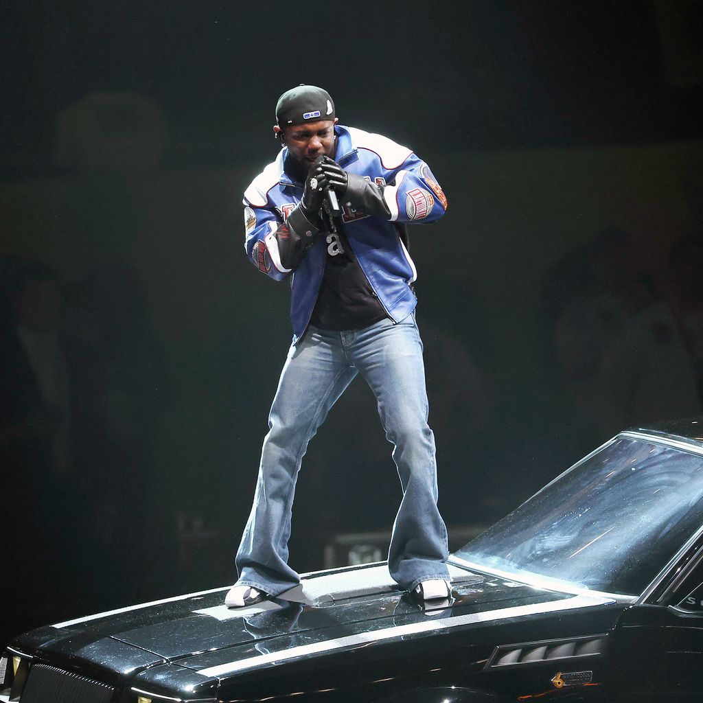 Kendrick Lamar bei der Super Bowl Halbzeitshow
