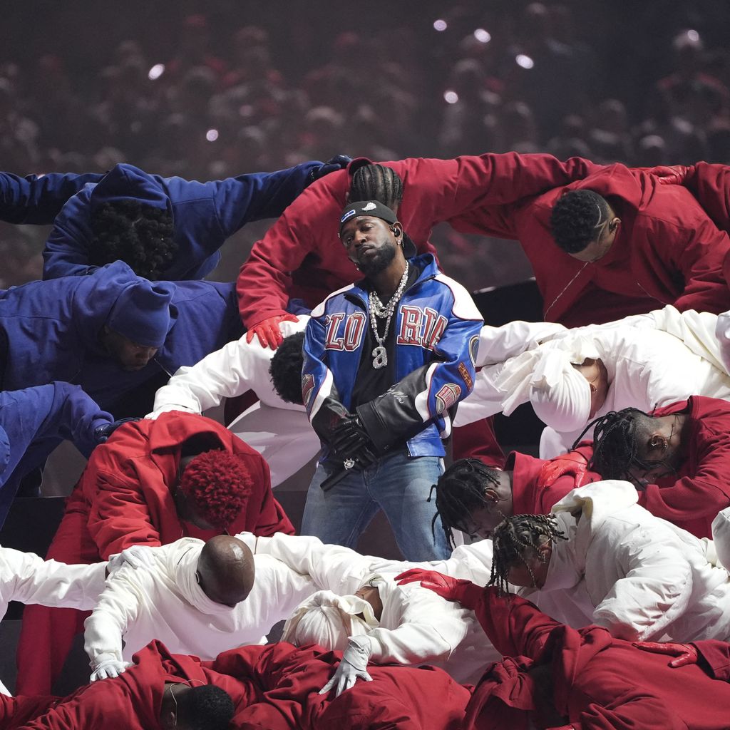 Kendrick Lamar bei der Super-Bowl-Halbzeitshow 2025