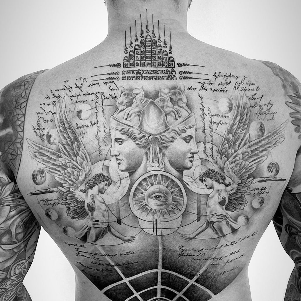 Keno Rüsts neues Rückentattoo im Frühsommer 2021