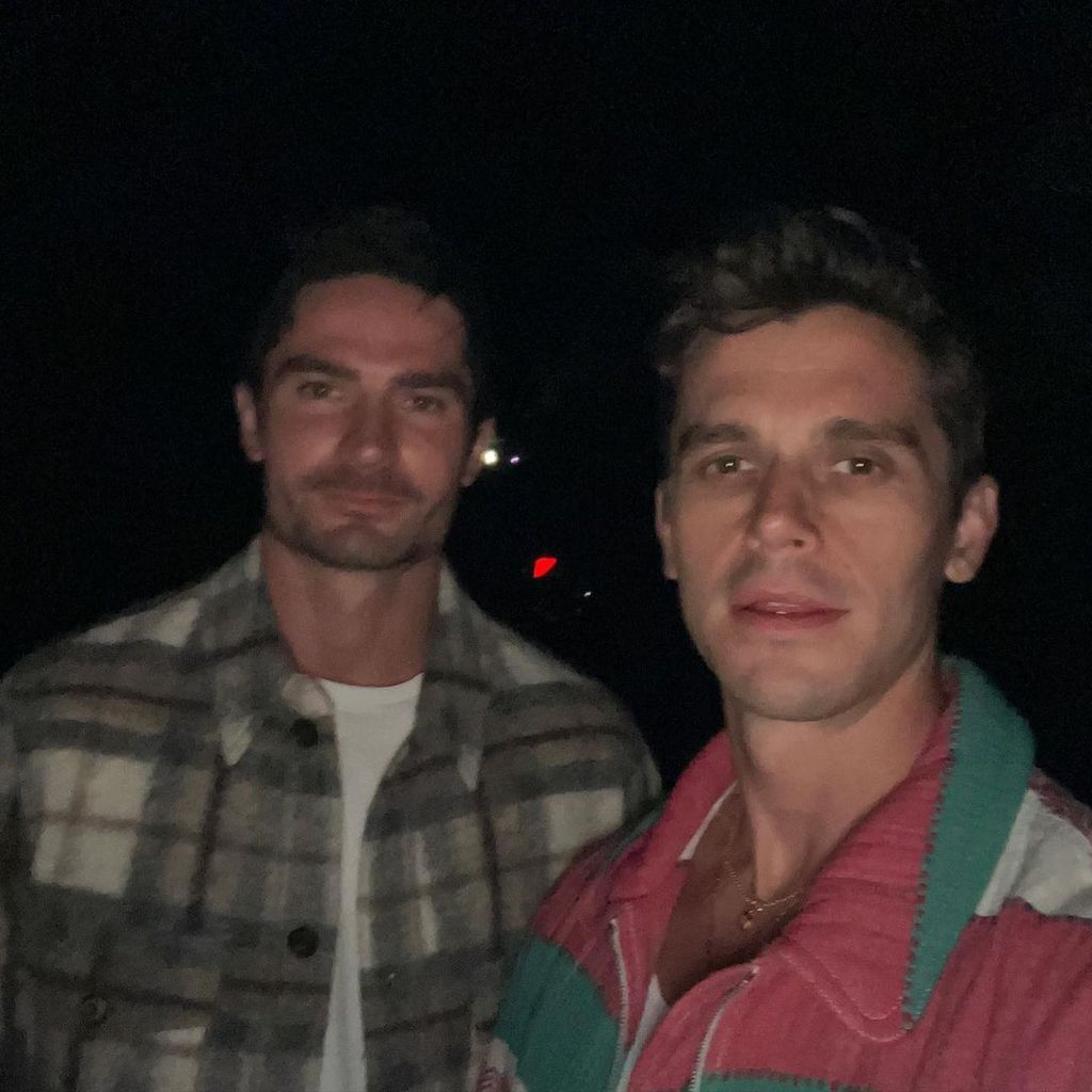 Kev Harrington und Antoni Porowski im November 2022