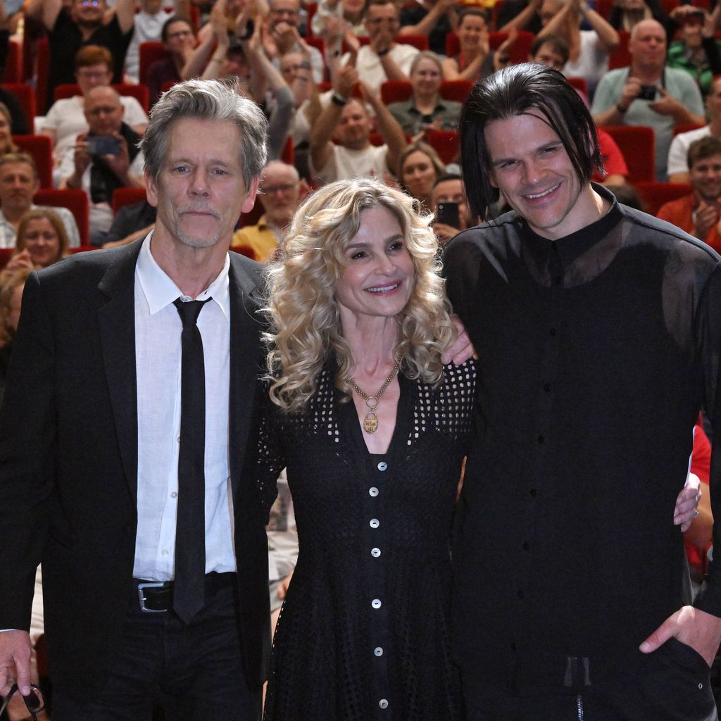 Kevin Bacon, Kyra Sedgwick und Travis beim Karlovy Vary International Film Festival mit ihrem Film "Family Movie"