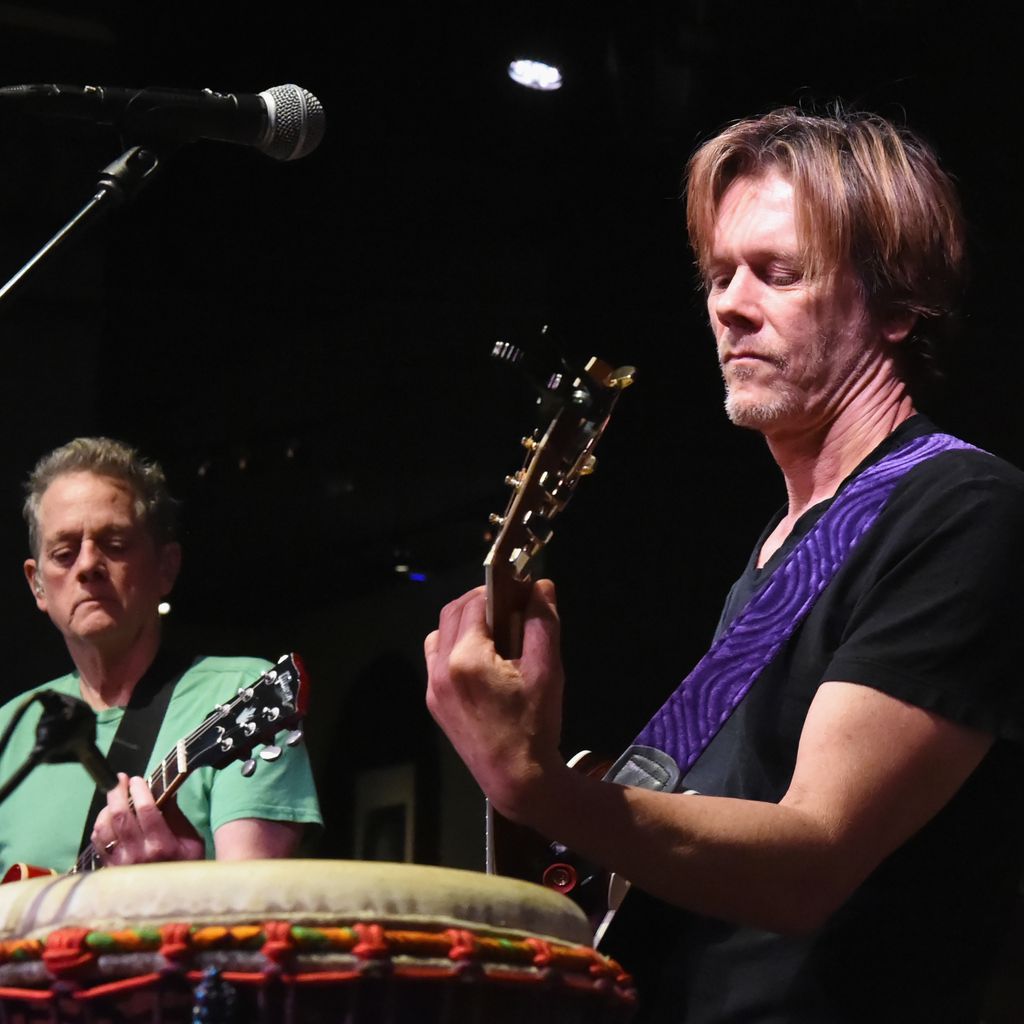 Michael und Kevin Bacon als The Bacon Brothers