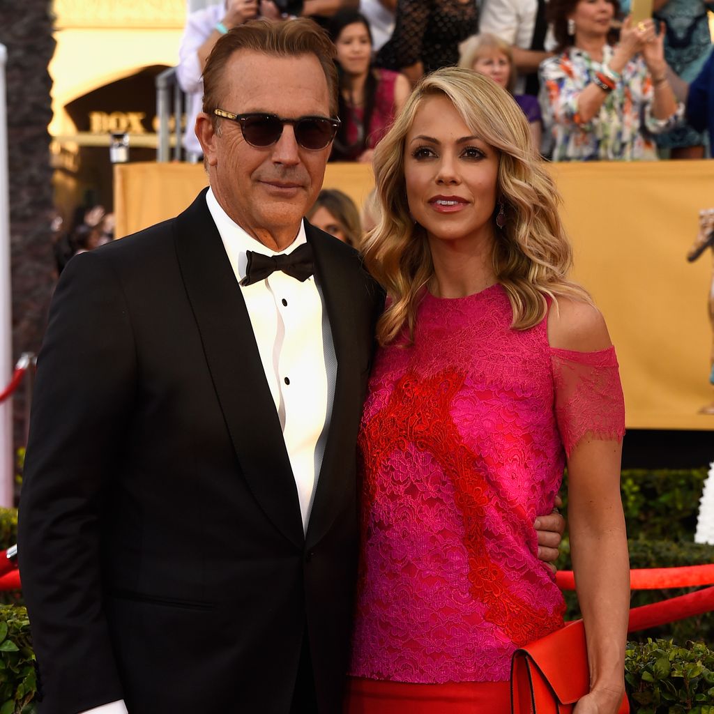 Kevin Costner und Christine Baumgartner, Januar 2015