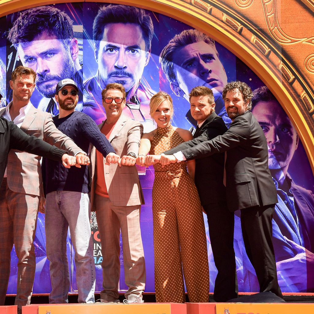 Kevin Feige, Chris Hemsworth, Chris Evans, Robert Downey Jr., Scarlett Johansson, Mark Ruffalo