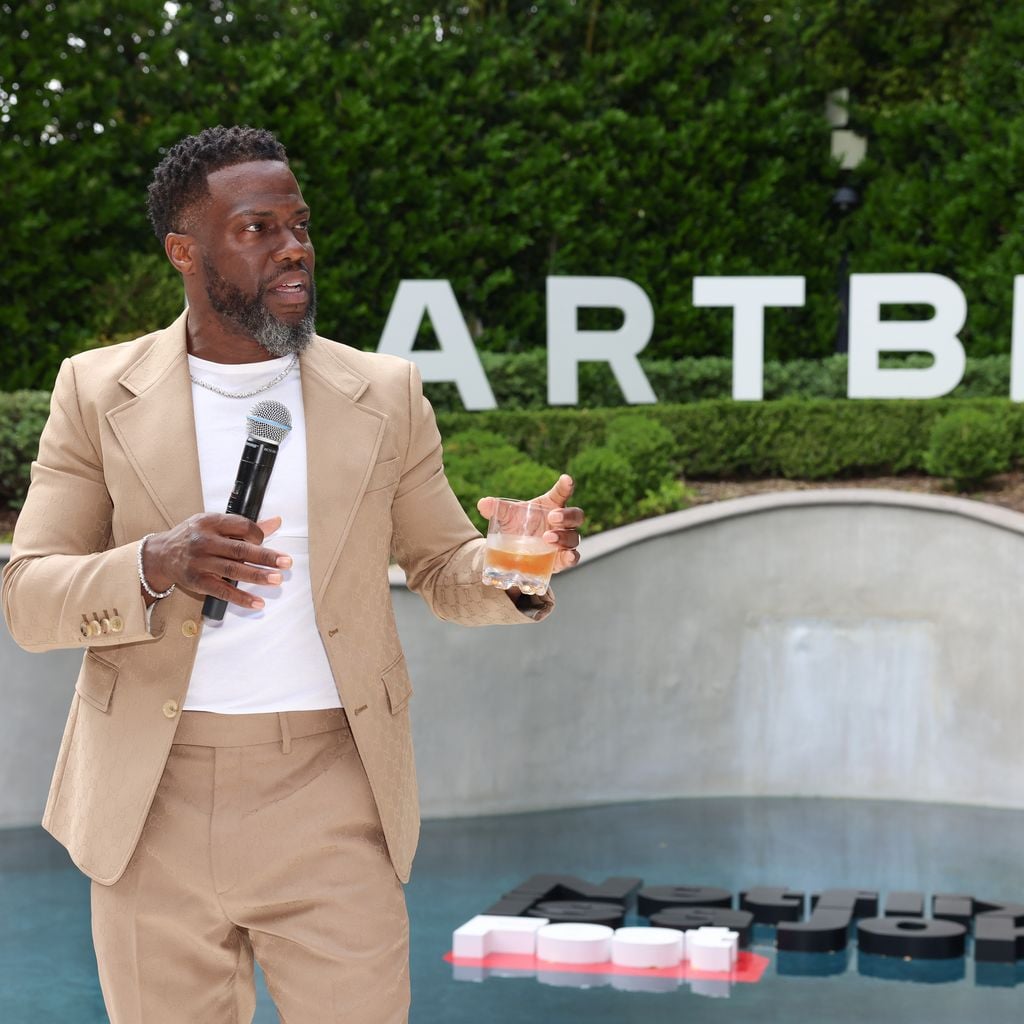 Kevin Hart spricht beim Hartbeat Brunch im Rahmen des Netflix is a Joke Festival in Beverly Hills, Mai 2024