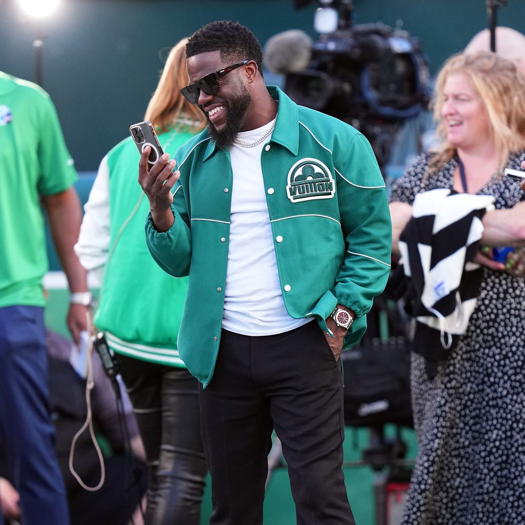 Kevin Hart beim Spiel der Philadelphia Eagles gegen die Minnesota Vikings im Lincoln Financial Field