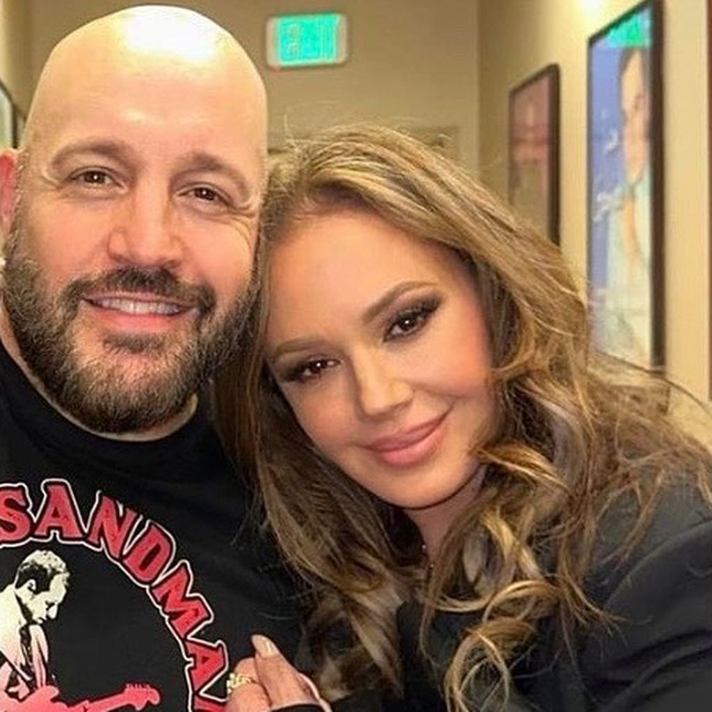 Kevin James und Leah Remini
