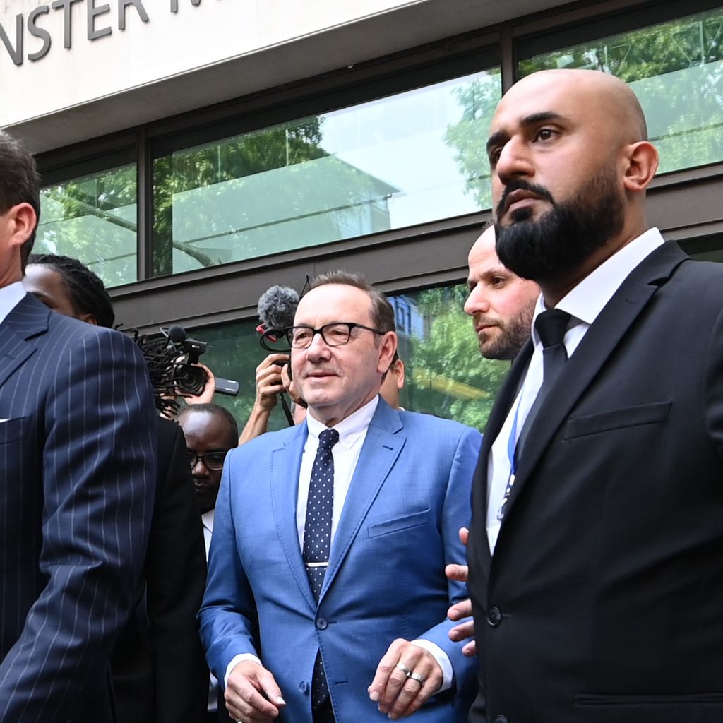 Kevin Spacey erscheint vor Gericht in London im Juni 2022