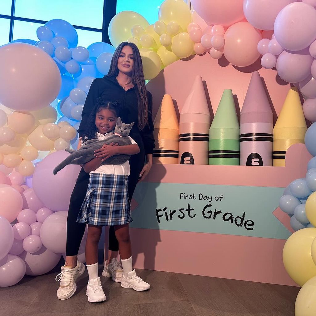 Khloé Kardashian und Tochter True im August 2024