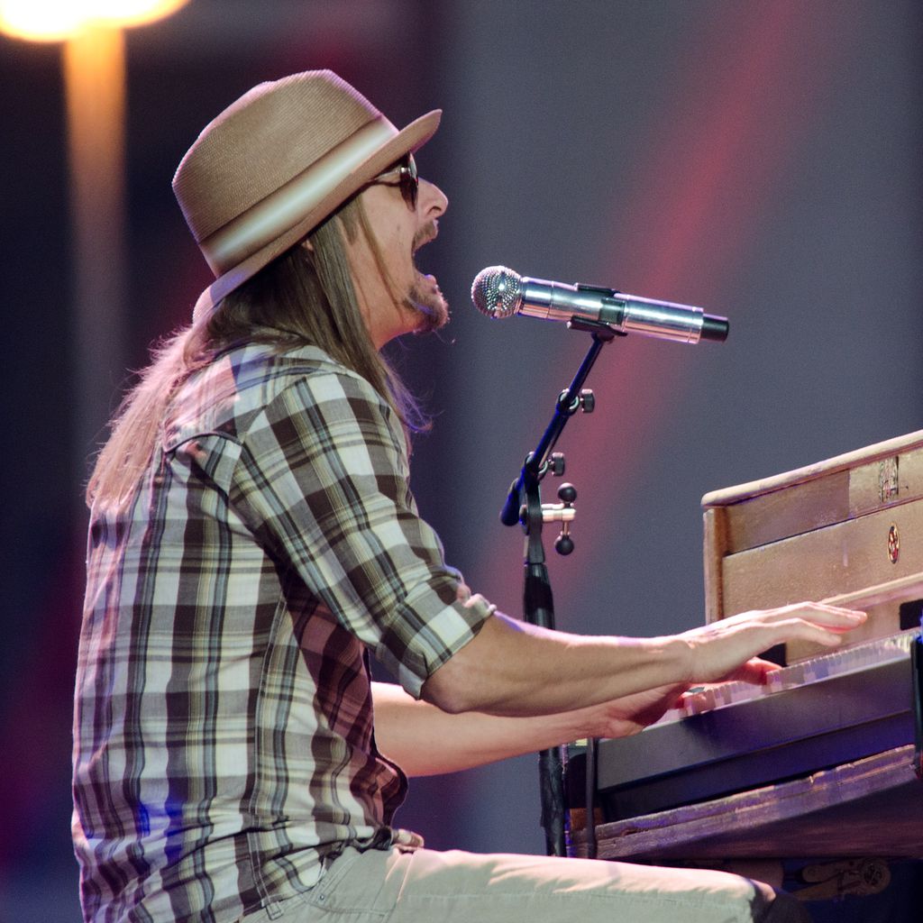 Kid Rock 2011 bei einem Konzert