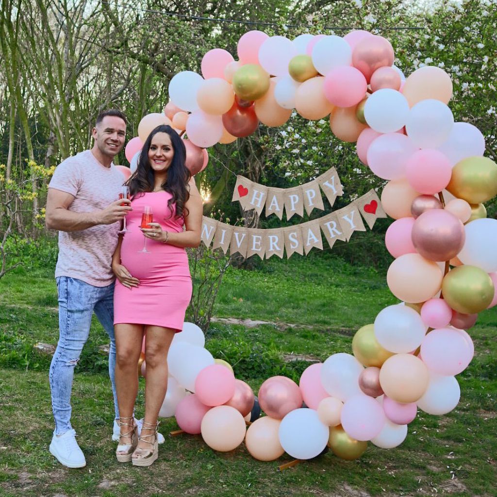 Kieran Hayler und seine Verlobte Michelle Pentecost im April 2021
