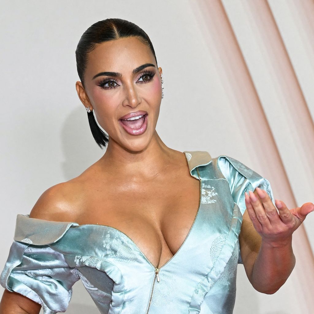 Kim Kardashian bei der Premiere von "All's Fair" in Paris am 21. Oktober 2025