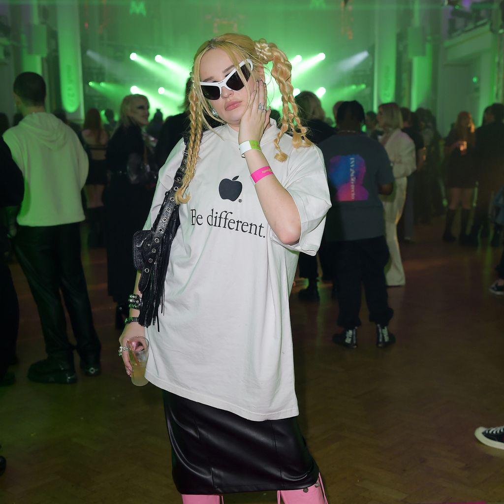 Kim Petras, Sängerin