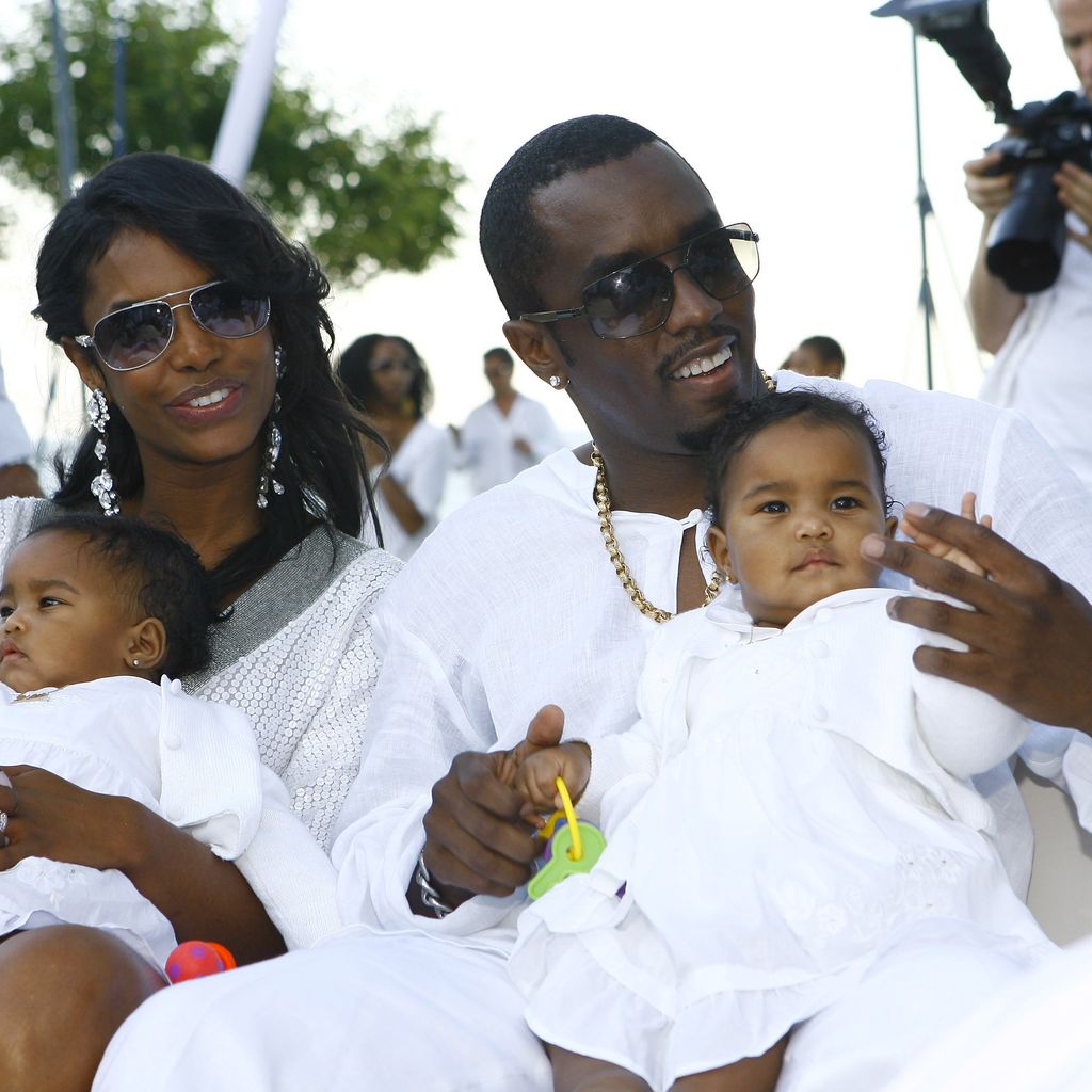 Kim Porter und P. Diddy mit ihren Zwillingen D'Lila Star und Jessie James