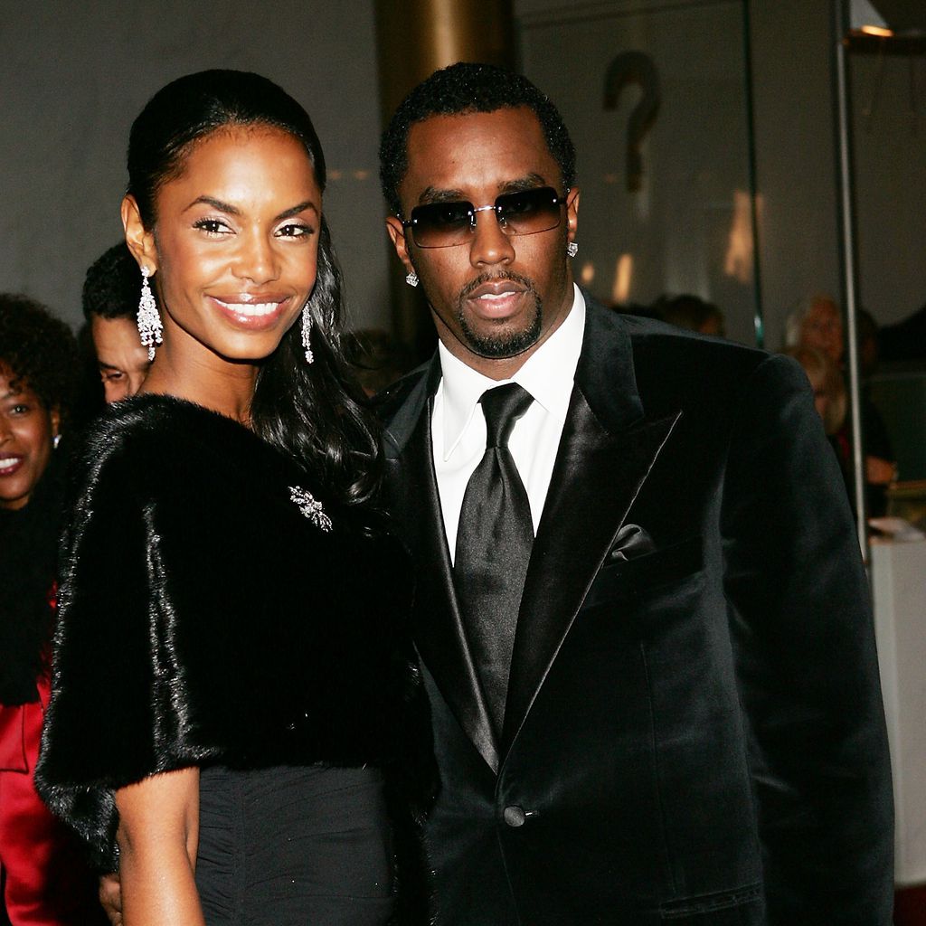 Kim Porter und P. Diddy  auf einer Gala in Washington D.C. im Dezember 2004