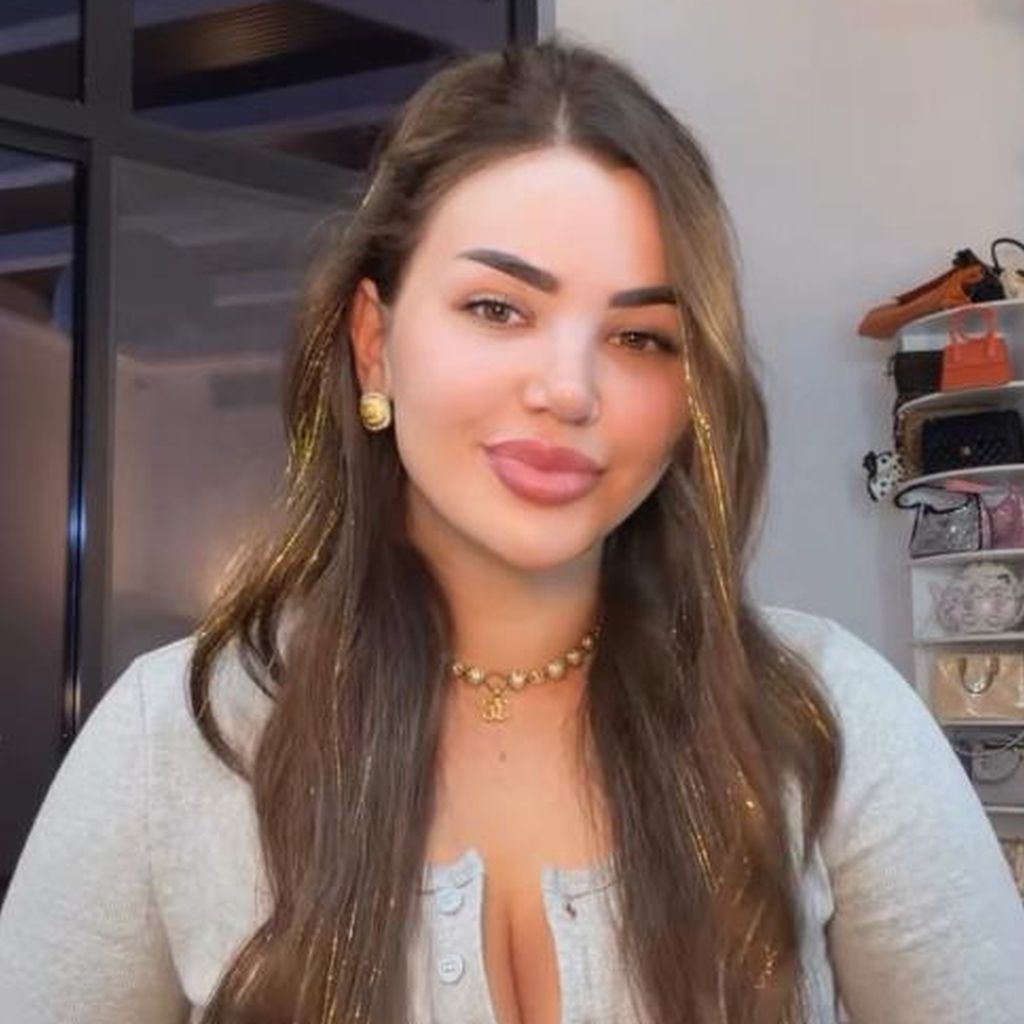 Kim Virginia Grey, Influencerin