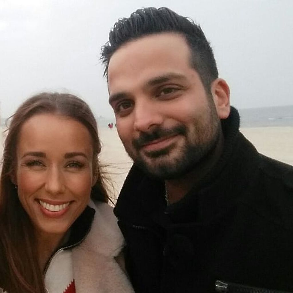 "King Bang Love"-Moderatorin Annemarie Carpendale und Kandidat Sahand