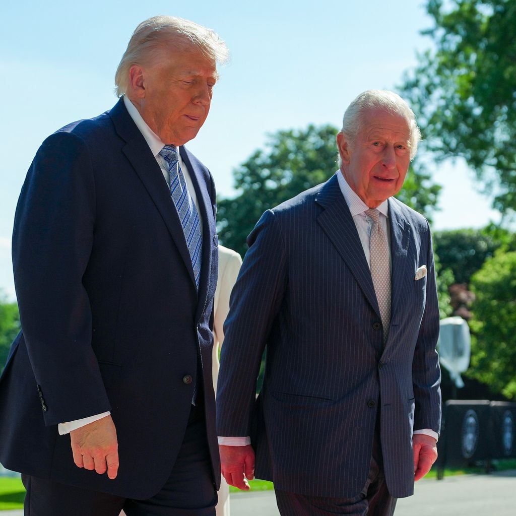 König Charles III. trifft Donald Trump auf dem South Lawn des Weißen Hauses
