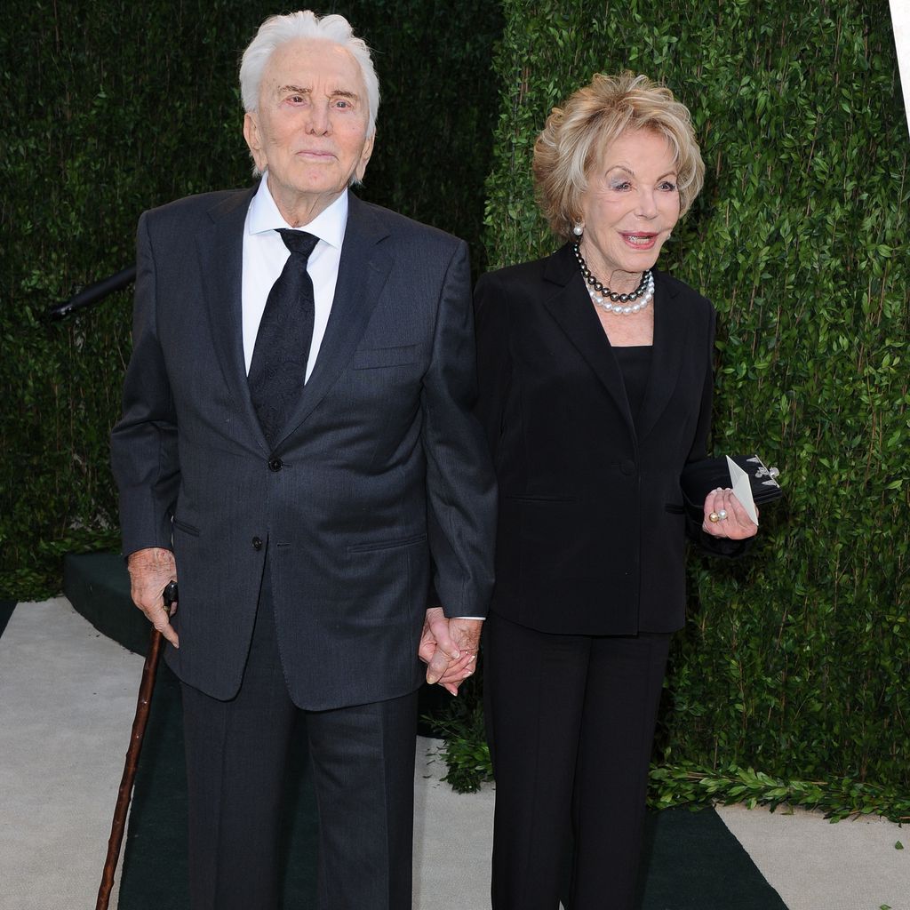 Kirk Douglas und seine Frau Anne Buydens