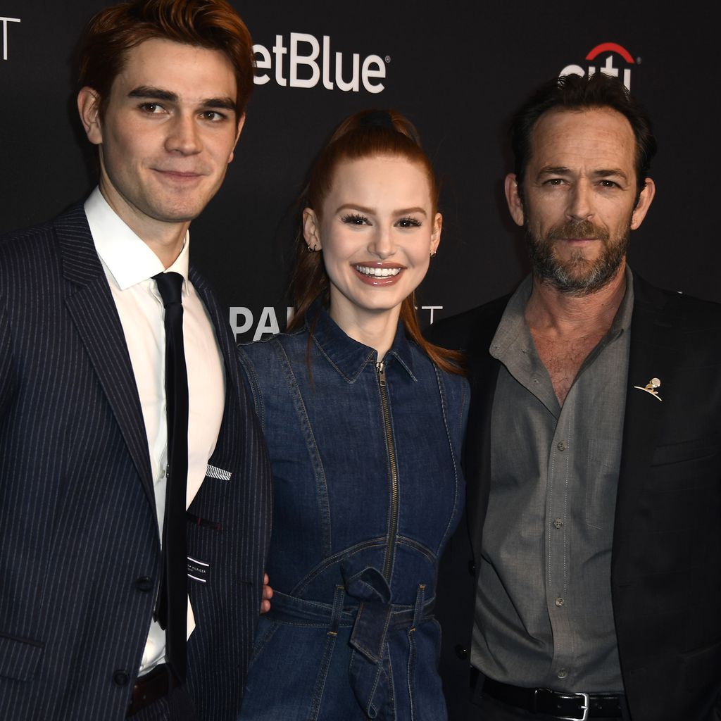 KJ Apa, Madelaine Petsch und Luke Perry, "Riverdale"-Darsteller