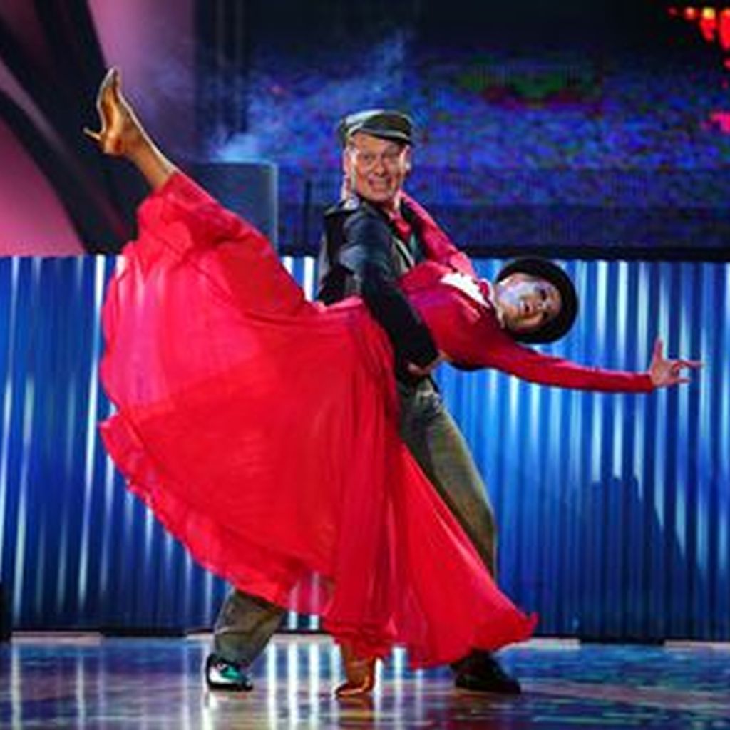 Knossi mit "Let's Dance"-Tanzpartnerin Isabel Evardsson