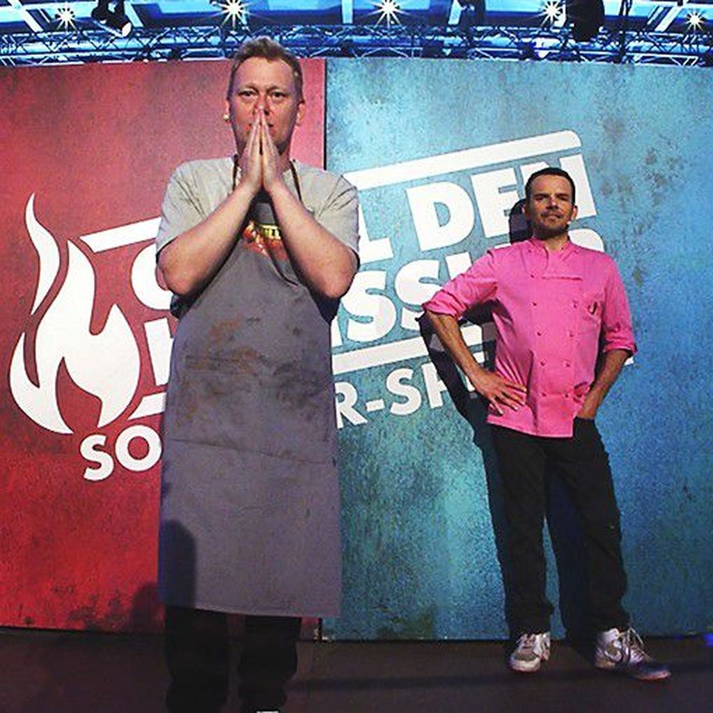 Knossi und Steffen Henssler bei "Grill den Henssler"