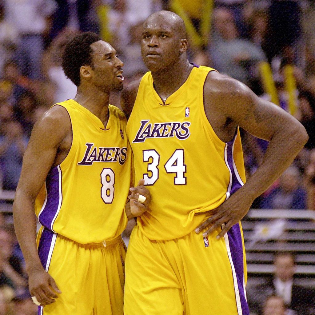 Kobe Bryant mit seinem Teamkollegen Shaquille O'Neal, April 2001