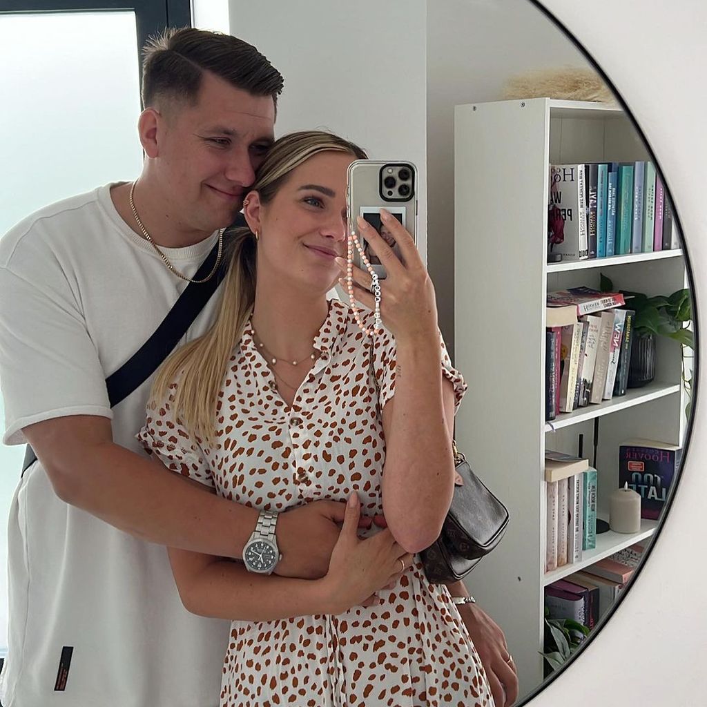 Kobe und Mone Mahoni im Juli 2023