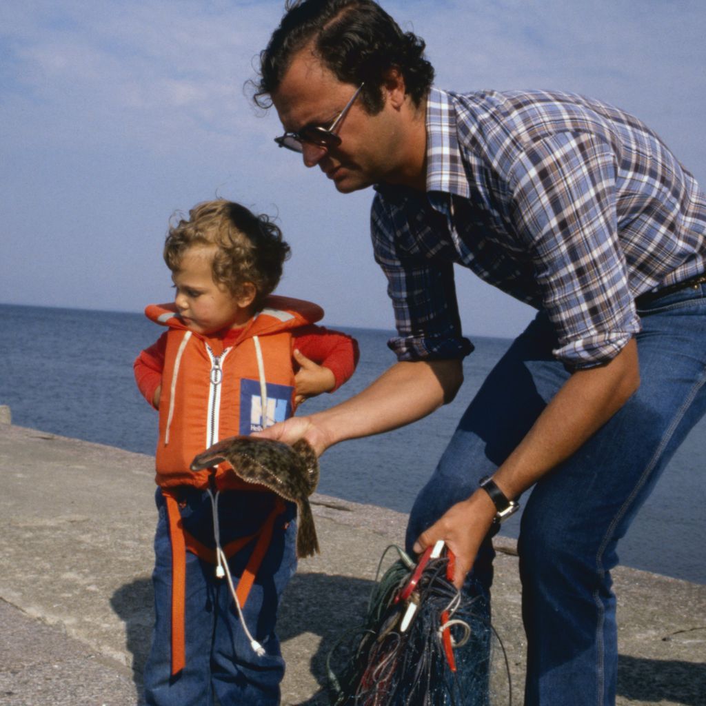 König Carl Gustaf mit seiner Tochter Victoria, 1980