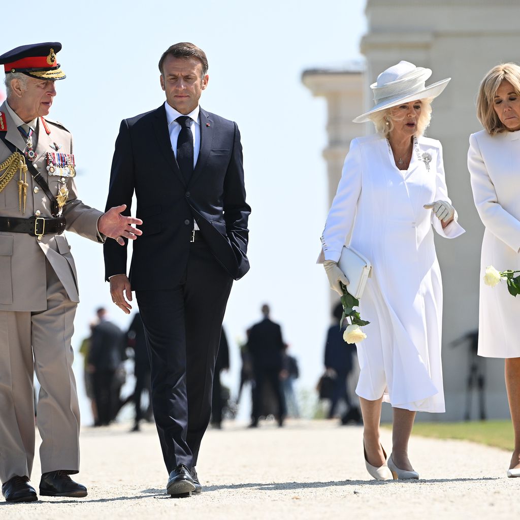 König Charles, Emmanuel Macron, Könnigin Camilla und Brigitte Macron im Juni 2024