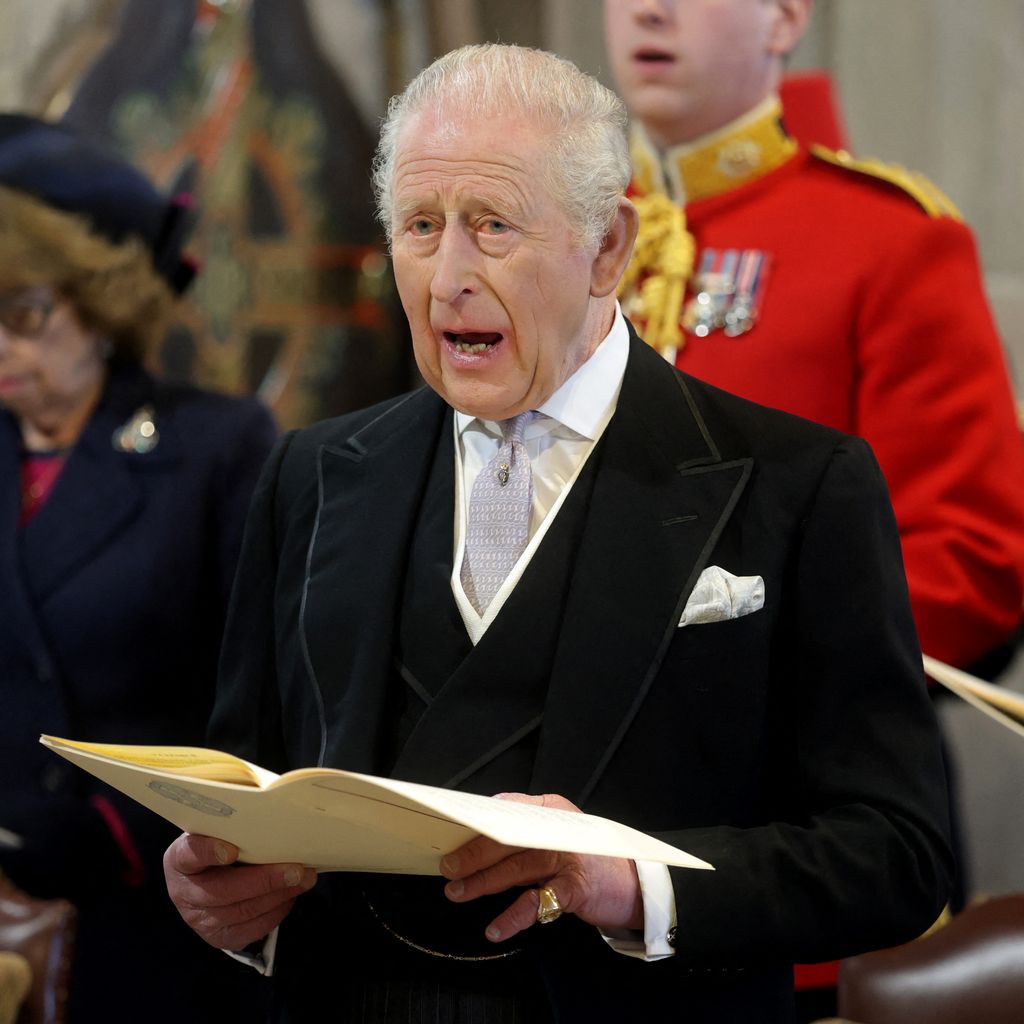 König Charles III. beim Royal Maundy Gottesdienst in der Kathedrale von St Asaph, Nordwales, am 2. April 2026