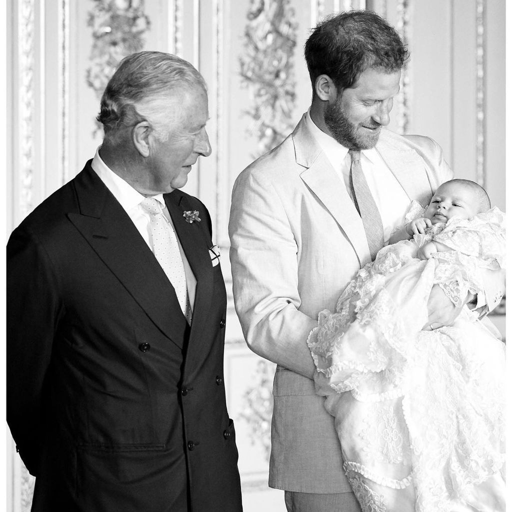 König Charles, Prinz Harry und Baby Archie