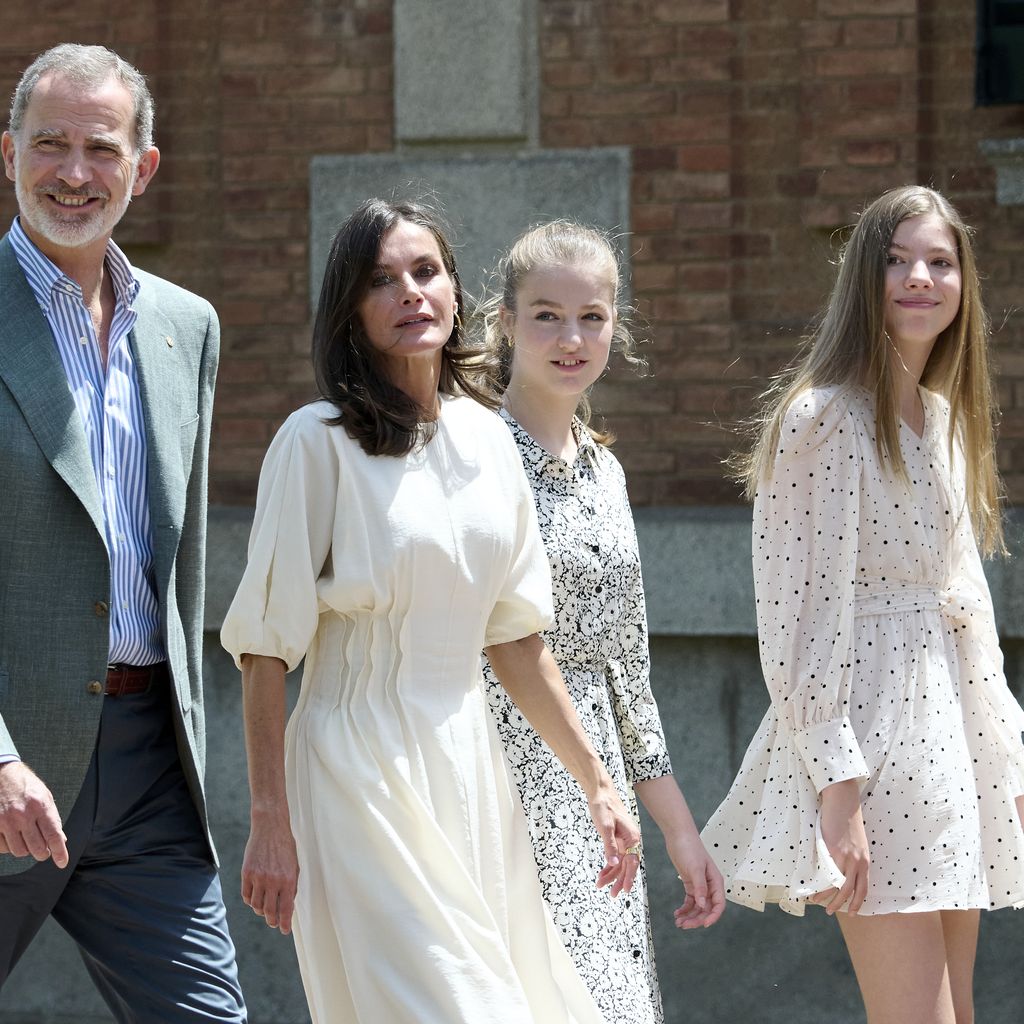 König Felipe und Königin Letizia von Spanien, Prinzessin Leonor und Prinzessin Sofia, 2022