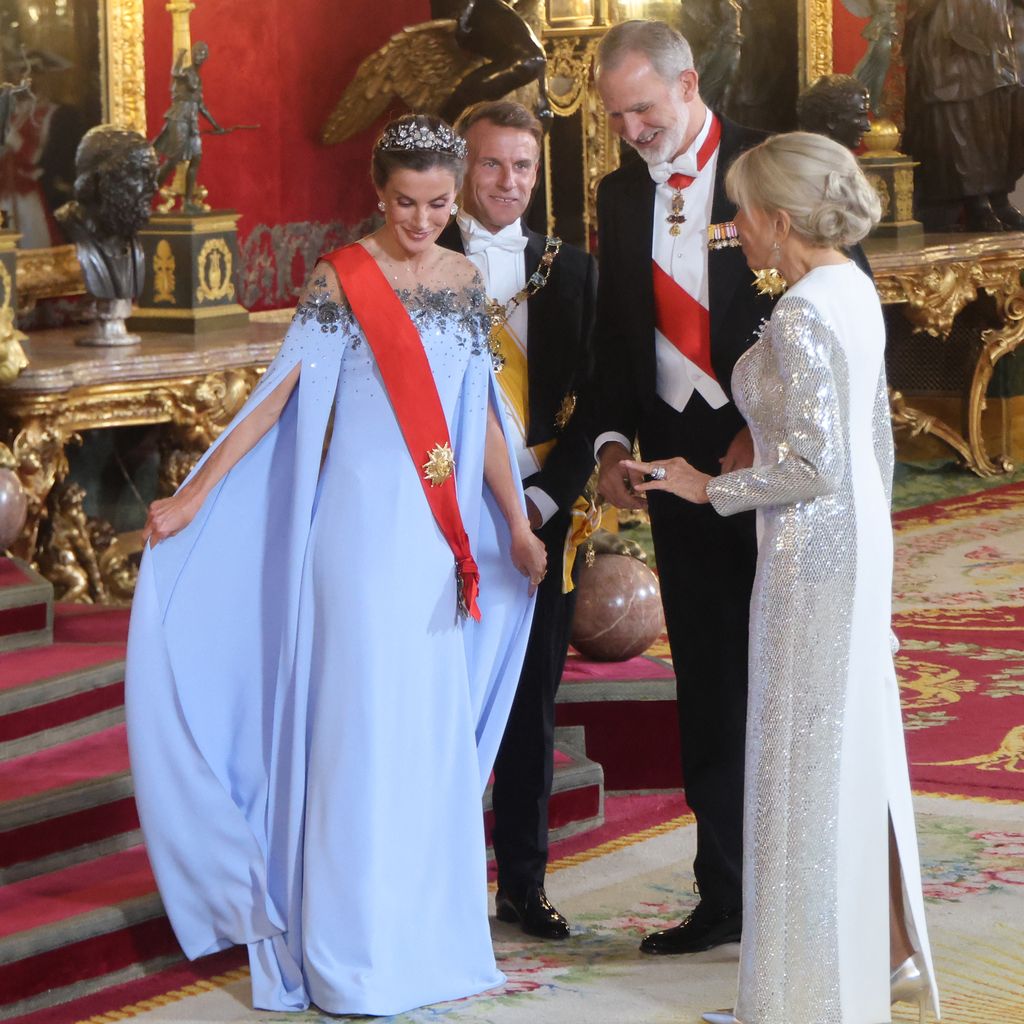 König Felipe VI., Königin Letizia, Emmanuel Macron und Brigitte Macron beim Staatsbankett im Königspalast in Madrid, 29. September 2026