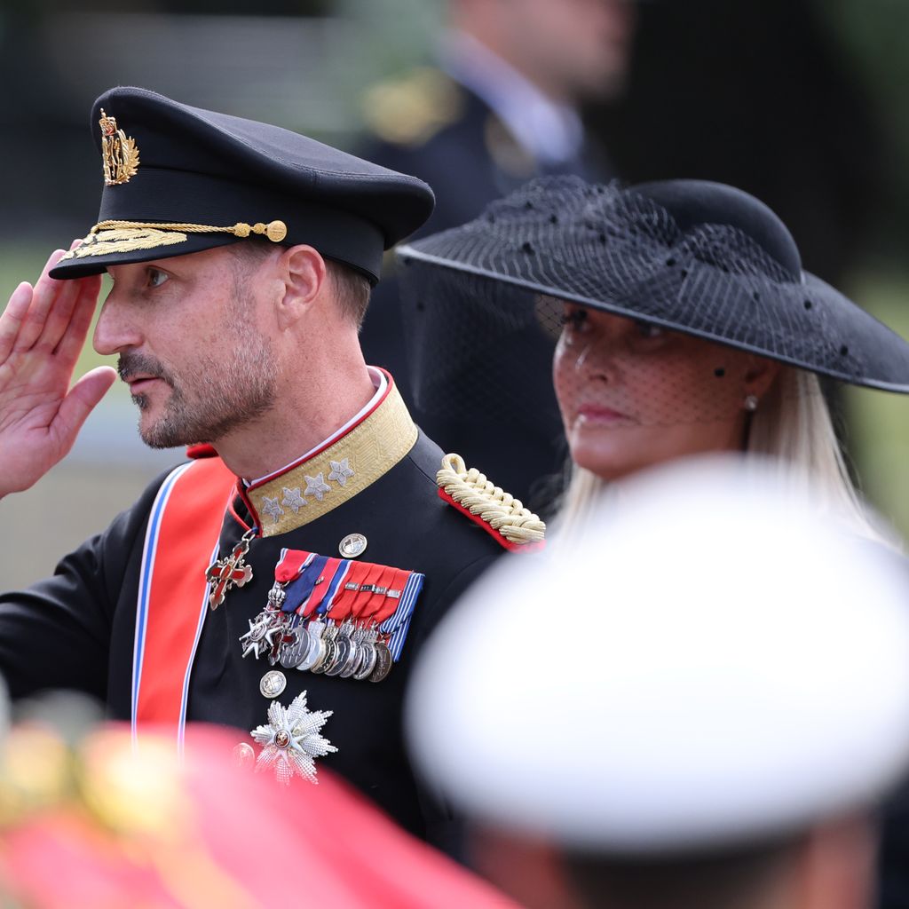 König Haakon und Königin Mette-Marit bei der Trauerfeier in Oslo am 9. September 2026