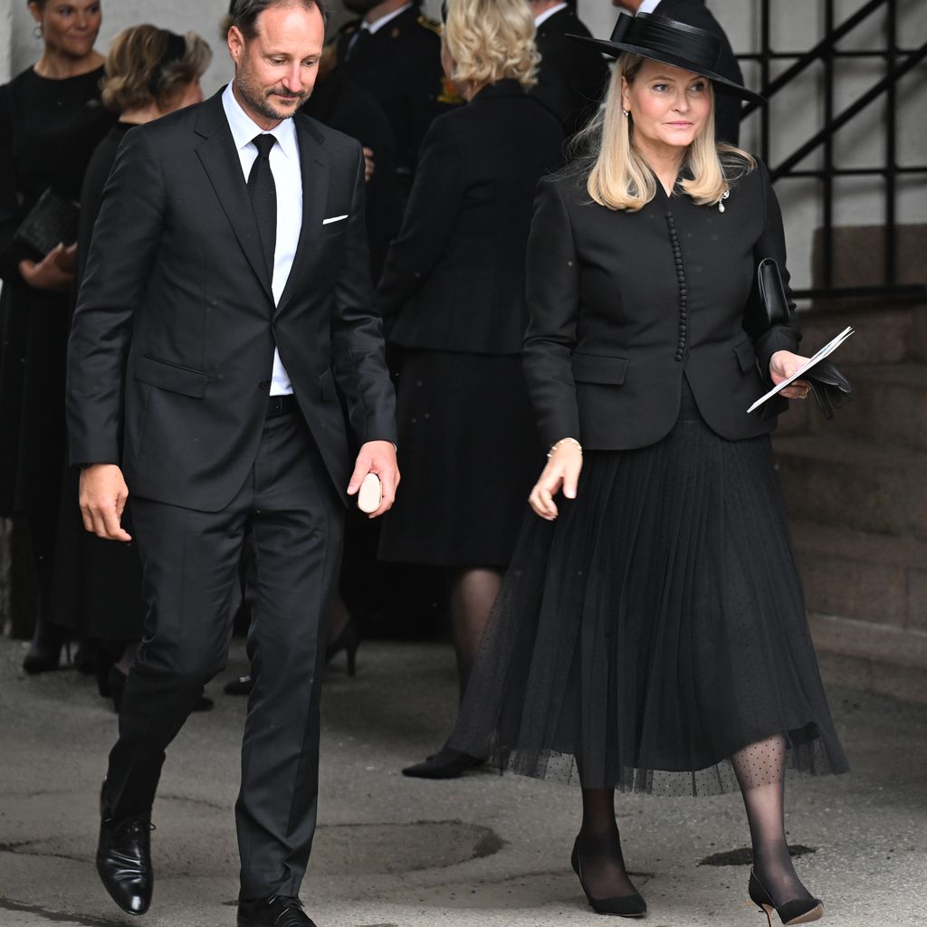 König Haakon und Königin Mette-Marit bei der Trauerfeier für Prinzessin Astrid in Oslo
