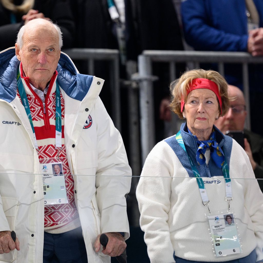 König Harald V. und Königin Sonja von Norwegen bei den Olympischen Winterspielen 2026 in Mailand
