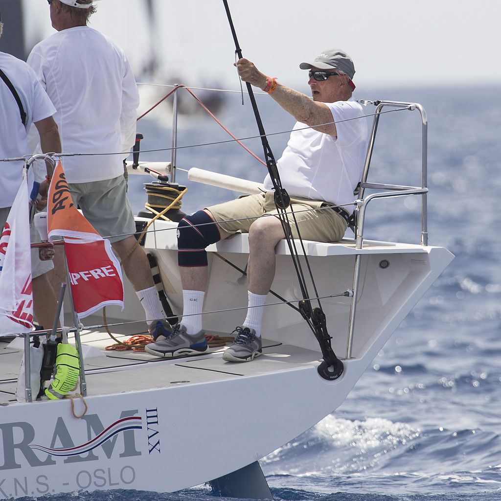 König Harald V. segelt auf der "Fram XVIII" bei der Copa del Rey vor Palma de Mallorca, 1. August 2019