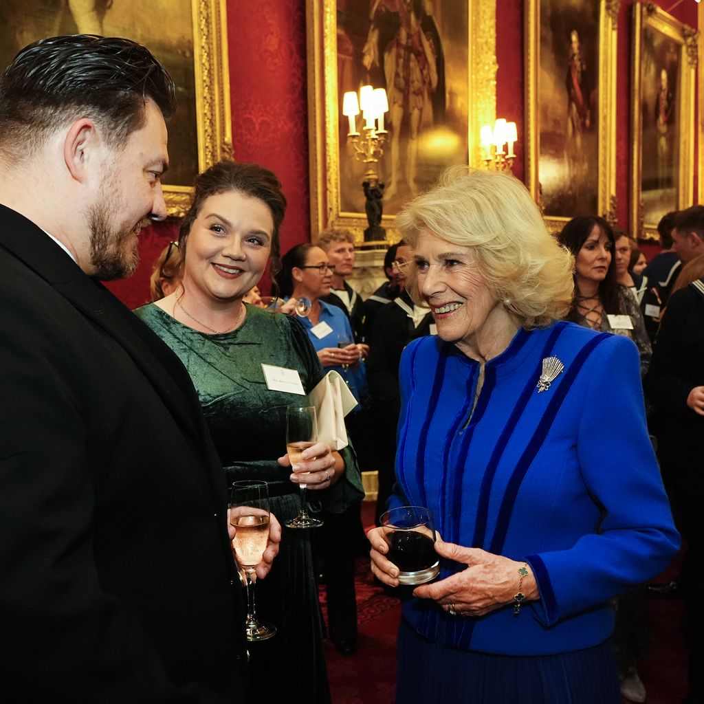 Königin Camilla im St James’s Palace zur Rückkehr der HMS Prince of Wales von Operation Highmast, Dezember 2025