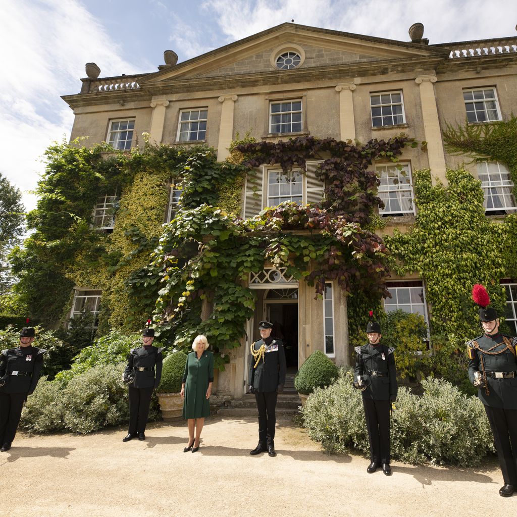 Königin Camilla vor dem Highgrove House, 2020