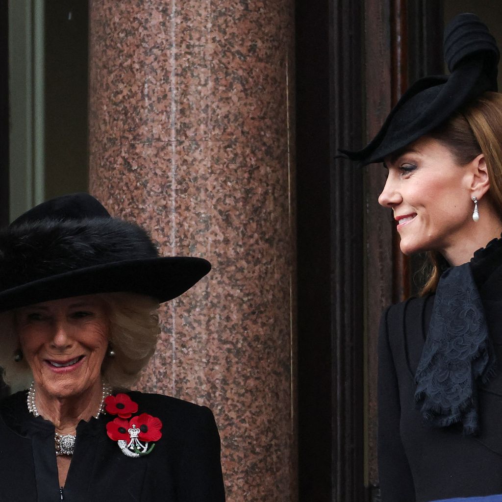 Königin Camilla und Prinzessin Kate bei der Remembrance-Sunday-Zeremonie am Cenotaph in London, 9. November 2025