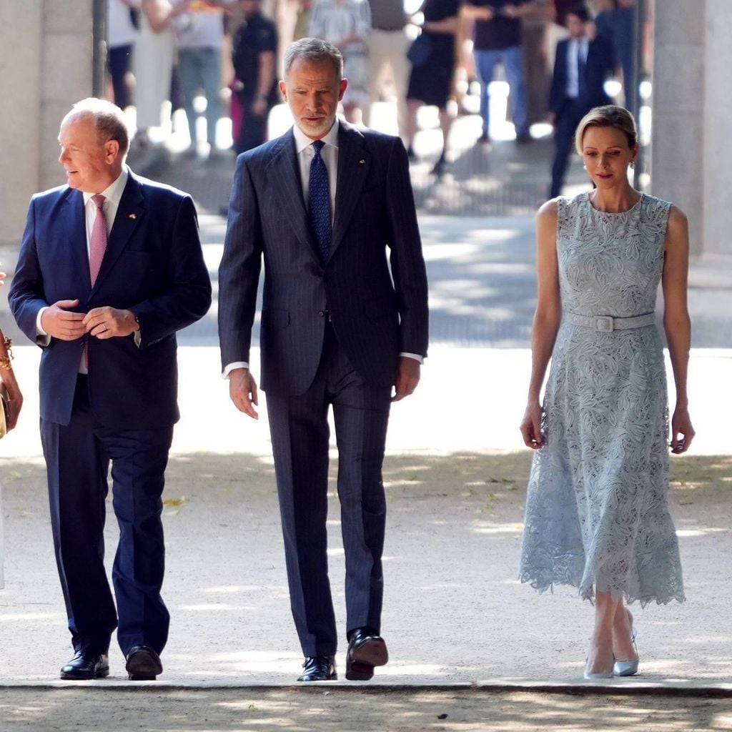 Königin Letizia, Fürst Albert II., König Felipe VI und Fürstin Charlène