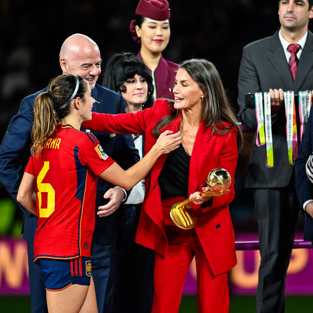 Königin Letizia und Prinzessin Sofía bei dem Finale der Frauen-WM 2023