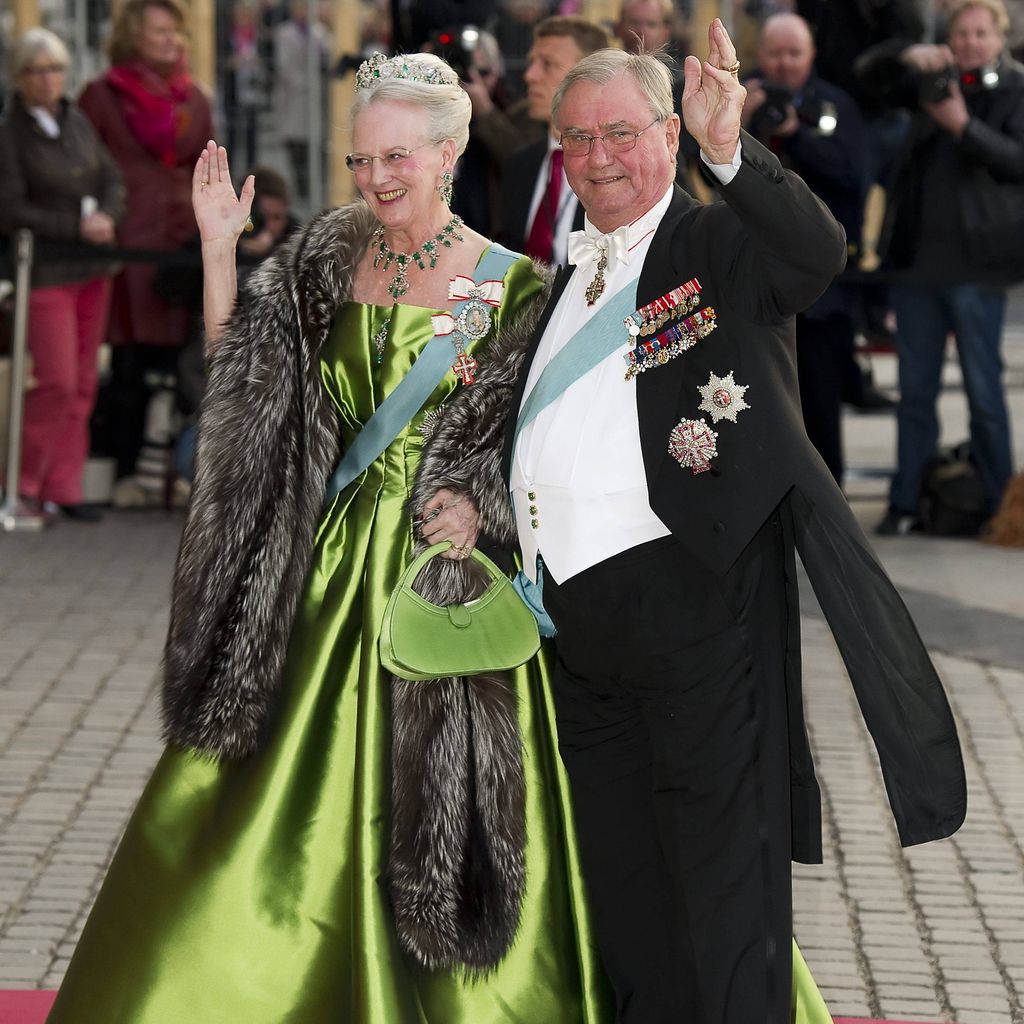 Königin Margrethe und Prinz Henrik treffen zur Gala im Königlichen Theater in Kopenhagen zu Margrethes 70. Geburtstag ein