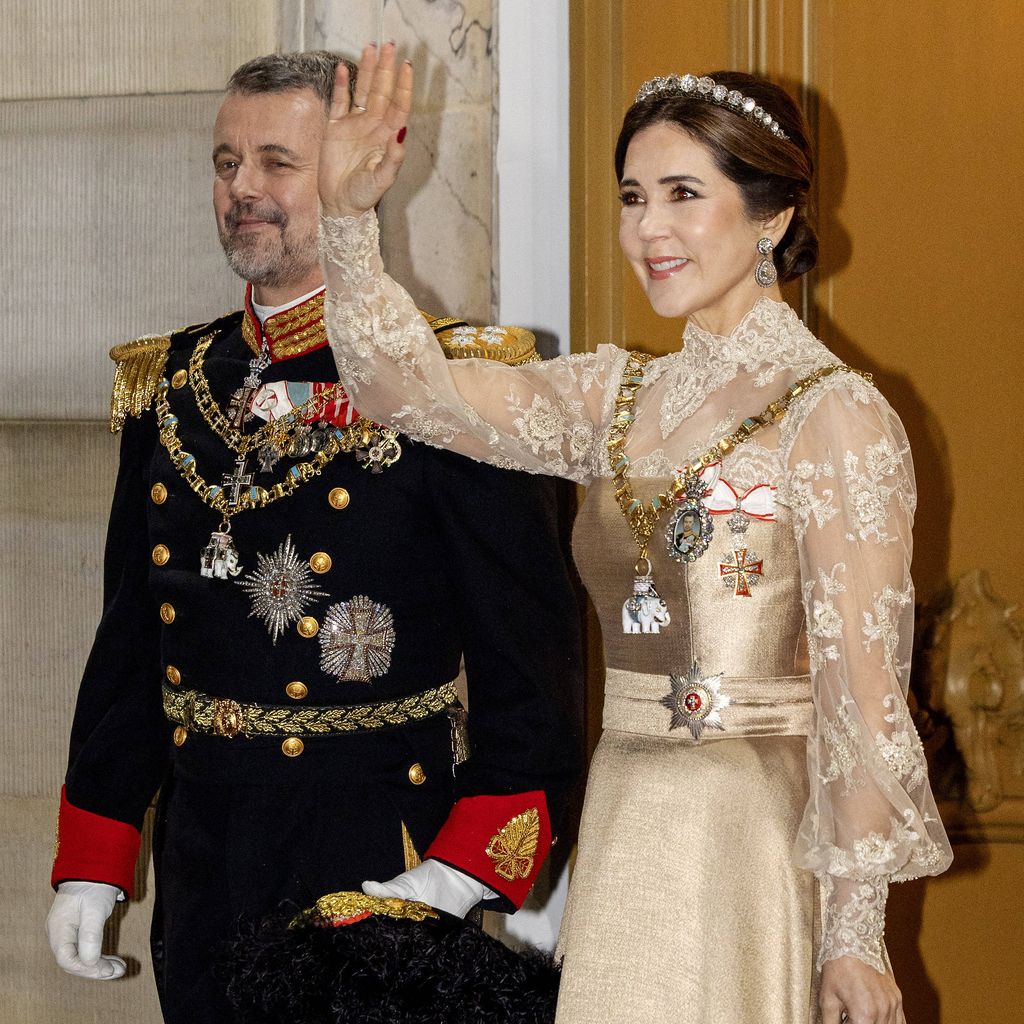 Königin Mary und König Frederik X bei der Neujahrsempfangs-Ankunft im Schloss Christiansborg in Kopenhagen, 1. Januar 2026