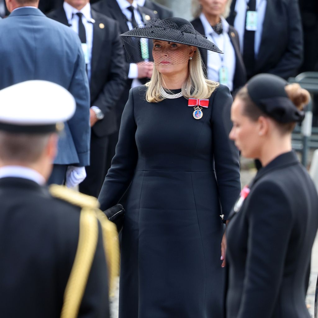 Königin Mette-Marit von Norwegen bei der Trauerfeier für König Harald V in Oslo